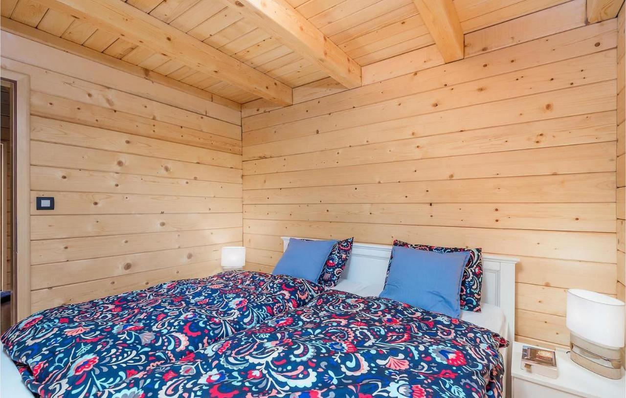 V'S Place - Wooden House With Heated Pool And Outdoor Sauna Otočac Exterior foto